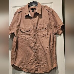 TRUST BUTTON DOWN SHIRT